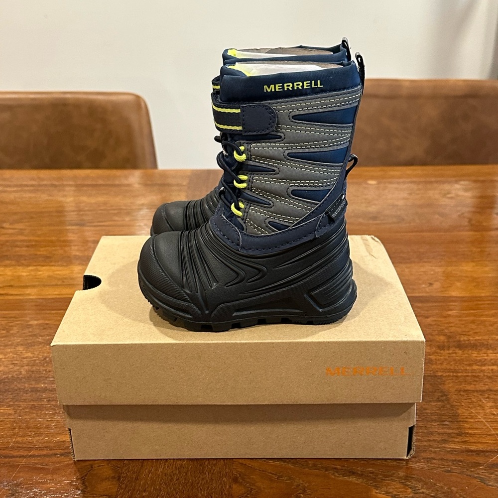 NIB Merrell Snow Quest Lite 3.0 Waterproof Boot, Navy/Black/Grey, Walker Size 5
